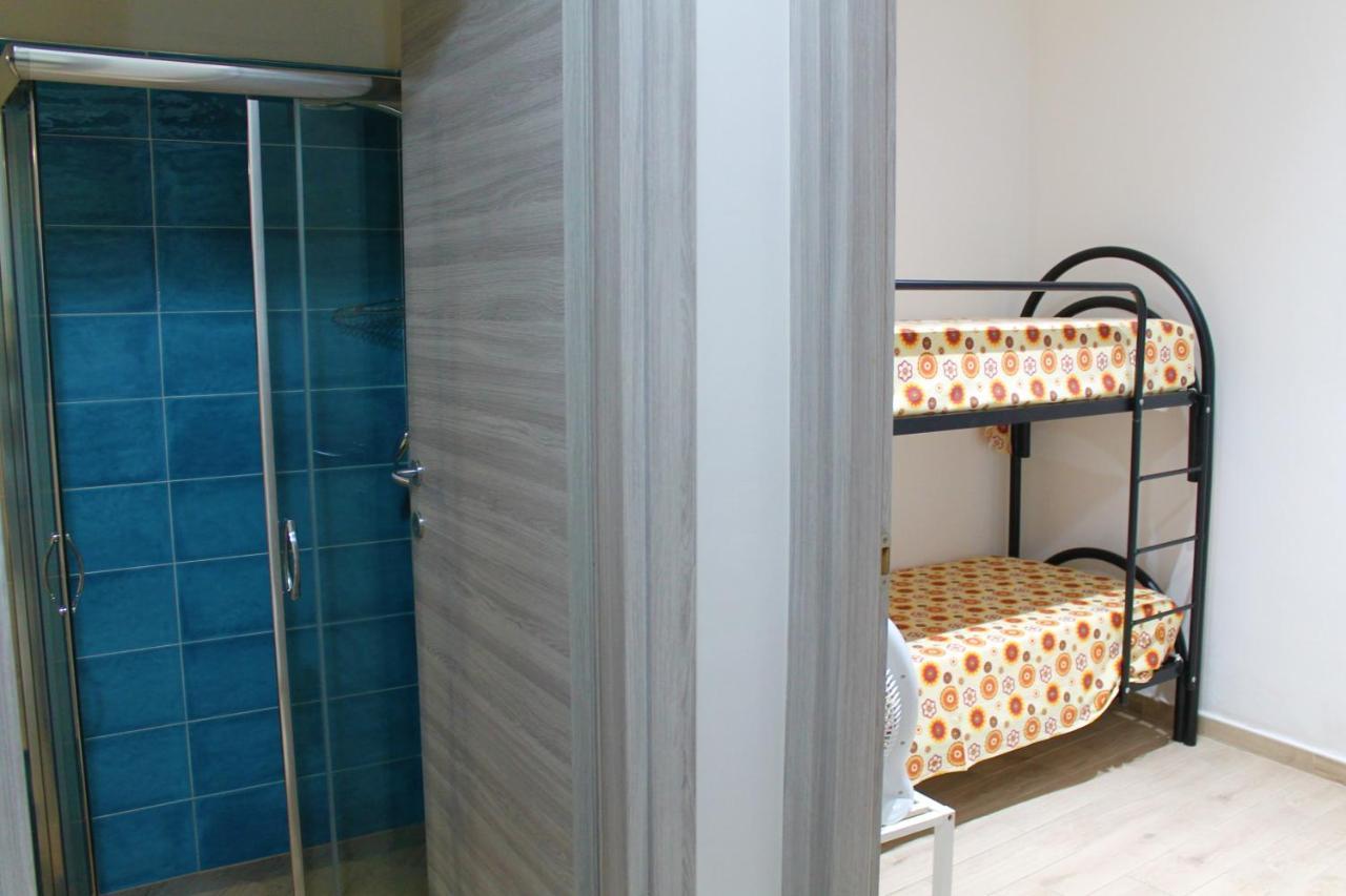 Casa Vacanze Natali-Stella Porto Cesareo Buitenkant foto
